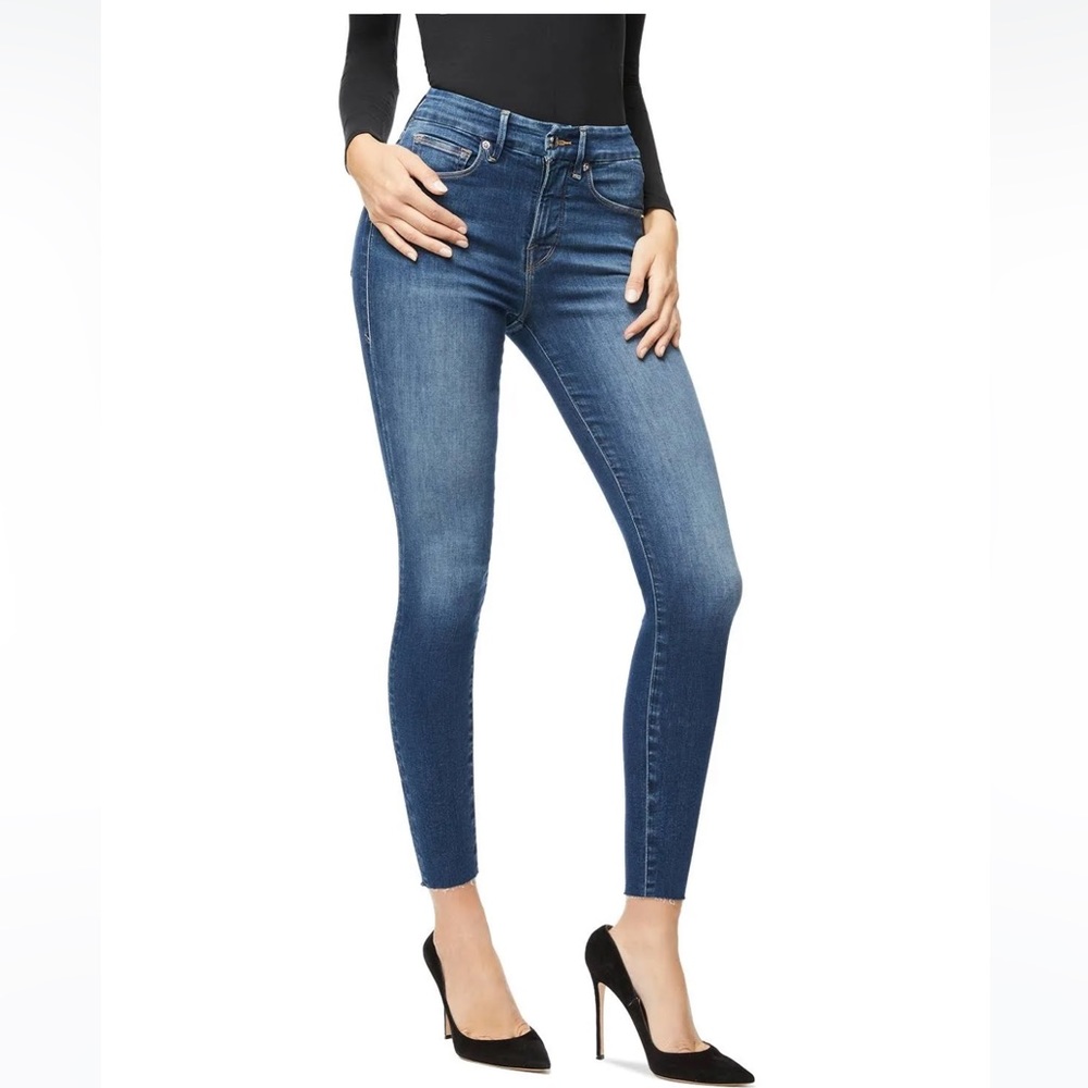 Good American good waist dark wash skinny jeans with raw hem